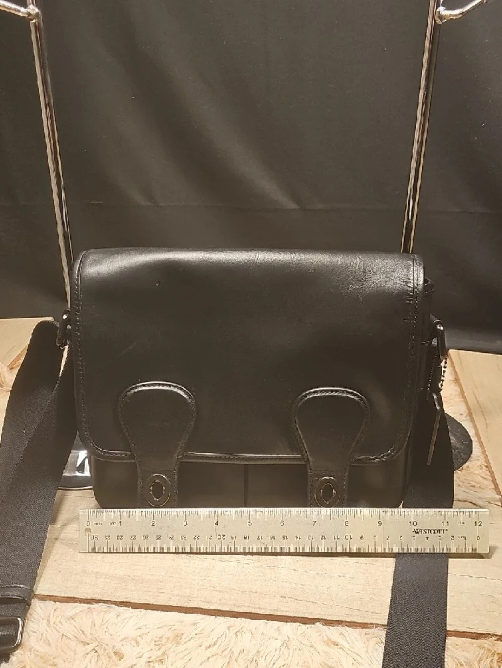Coach Black Leather Men’s Messenger Bag with Adjustable Strap